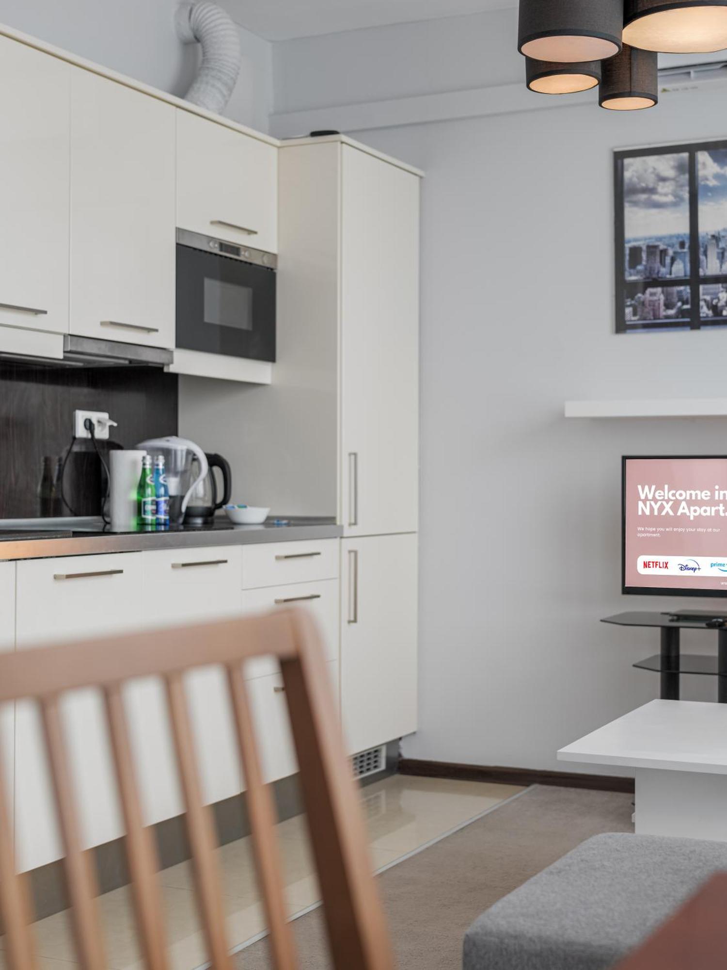 Apartament Grojecka 194 By Nyx